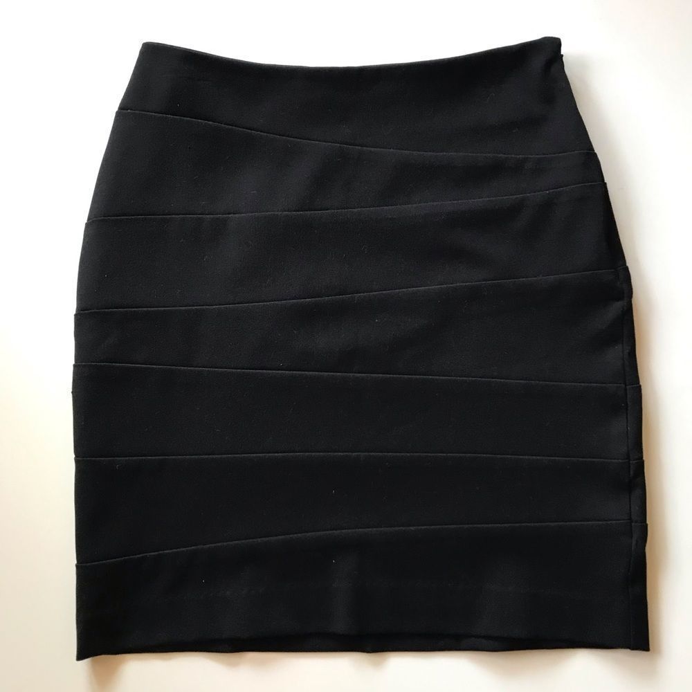CENTRE VILLE Paris Skirt Fitted Black Zipper Horizontal Accents Size 6